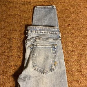Rich & Skinny Women's Distressed Skinny Light Wash Jeans Vintage Dean Size 28
